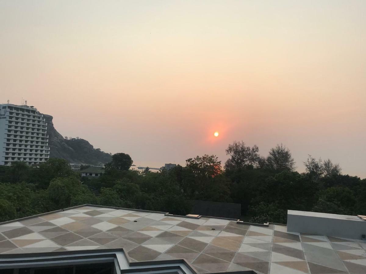 The Pine Hua Hin Apartment ภายนอก รูปภาพ
